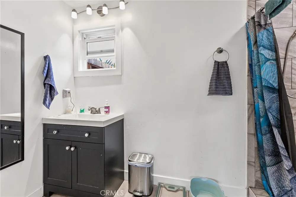 35 Blarney San Luis Obispo, CA 93405