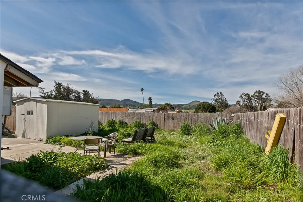 35 Blarney San Luis Obispo, CA 93405