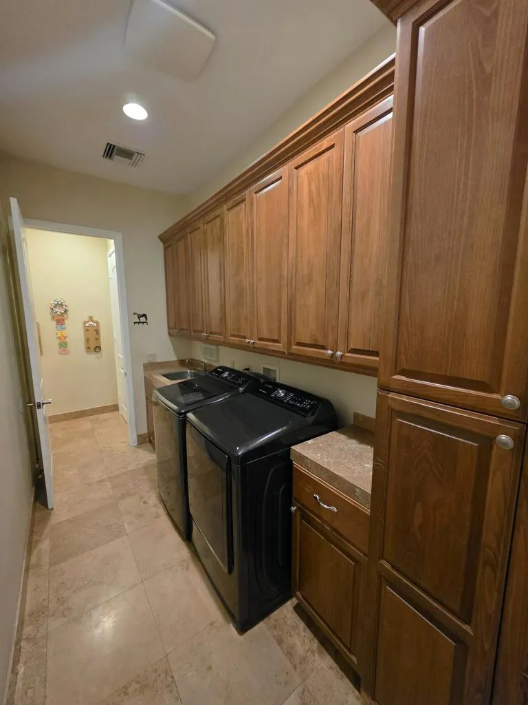 75710 Avenida Esparza Thousand Palms, CA 92276