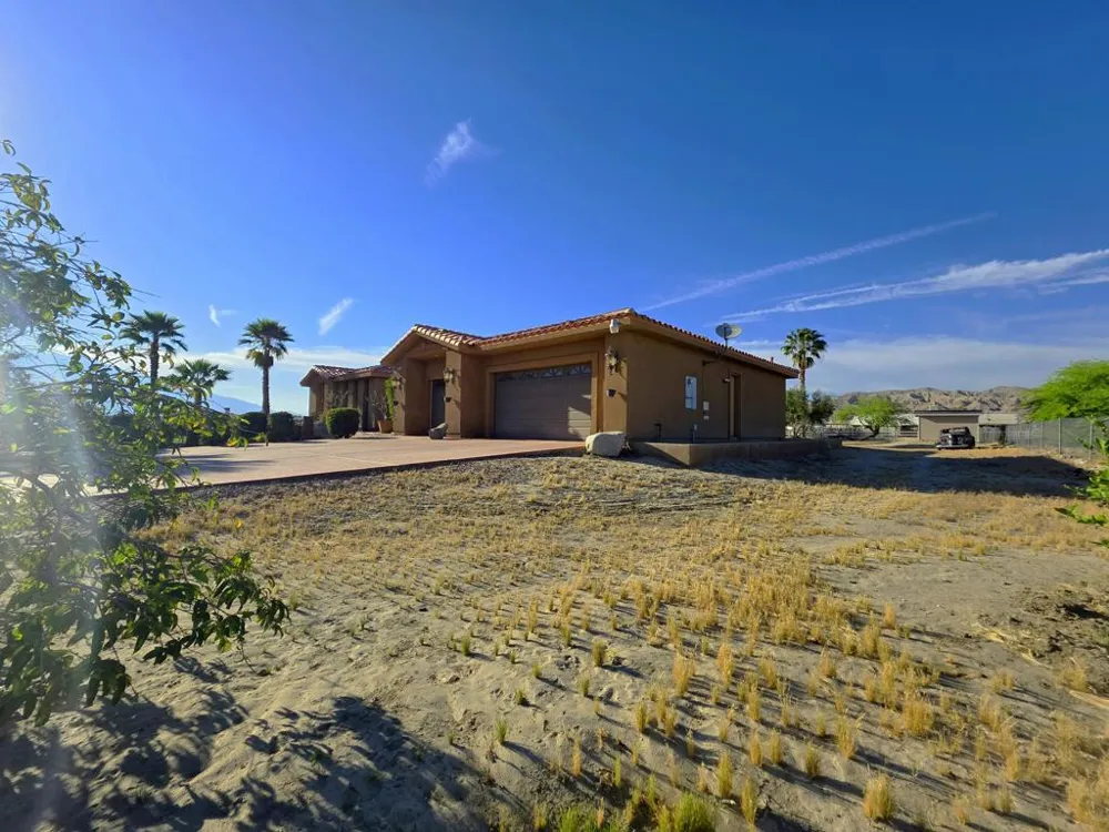 75710 Avenida Esparza Thousand Palms, CA 92276