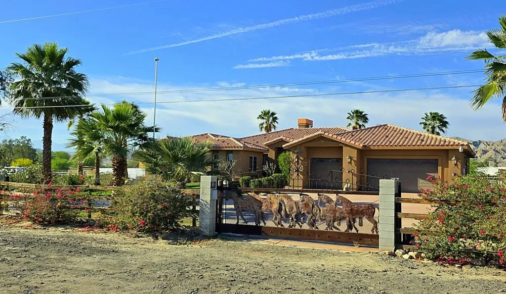 75710 Avenida Esparza Thousand Palms, CA 92276