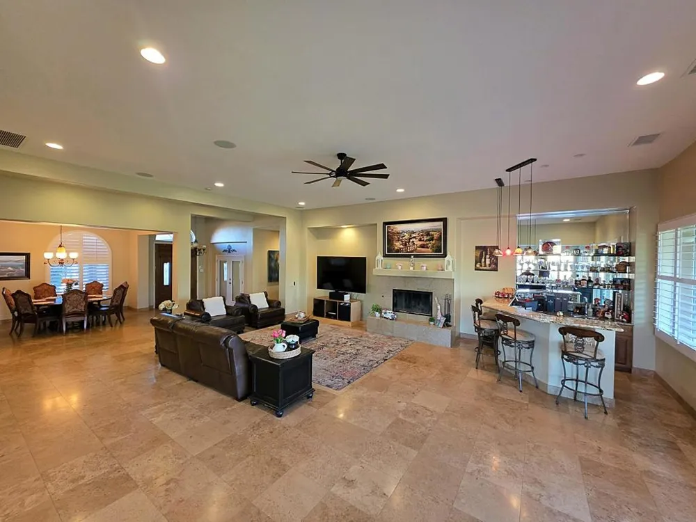 75710 Avenida Esparza Thousand Palms, CA 92276