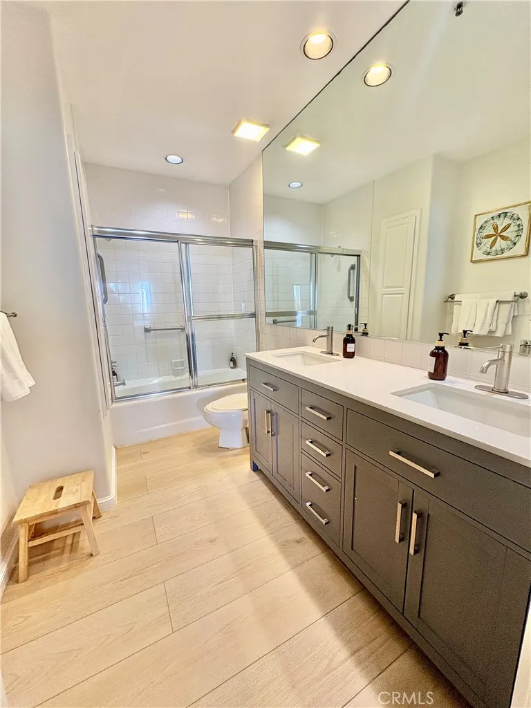 36 Camino De Flores Avalon, CA 90704