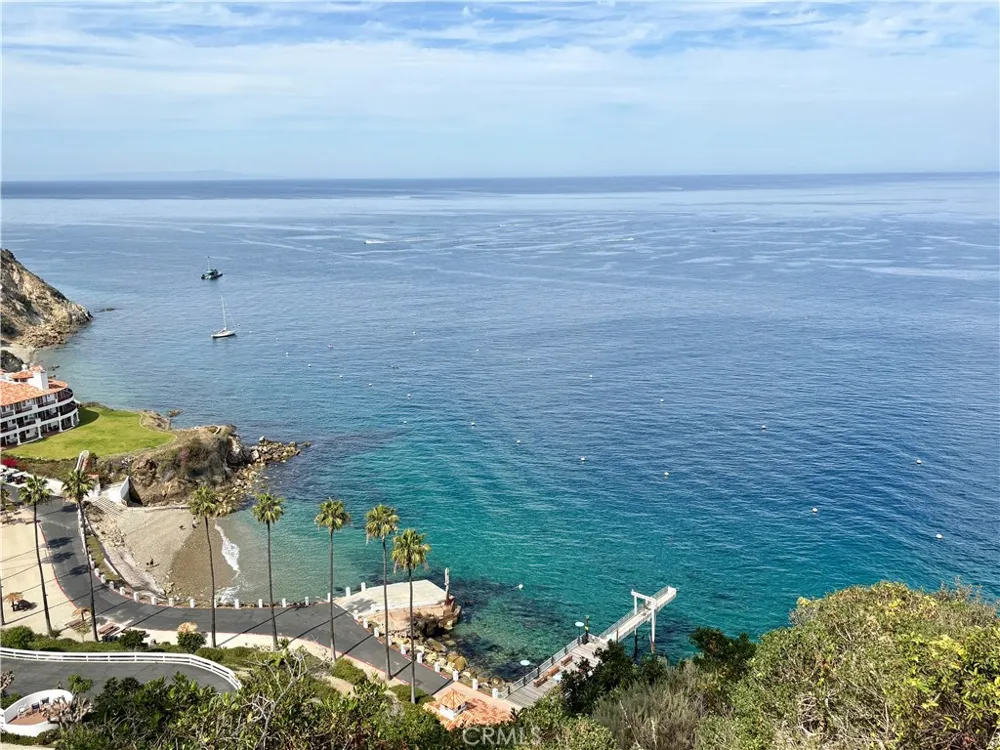 36 Camino De Flores Avalon, CA 90704