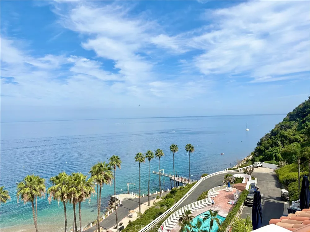 36 Camino De Flores Avalon, CA 90704
