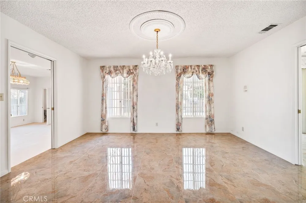 28368 Rawlings Road Hemet, CA 92544