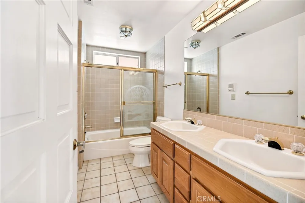 28368 Rawlings Road Hemet, CA 92544
