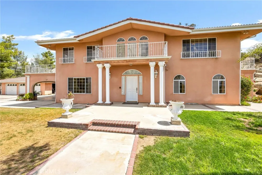 28368 Rawlings Road Hemet, CA 92544