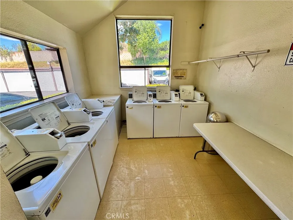 2266 Denair Highland, CA 92346
