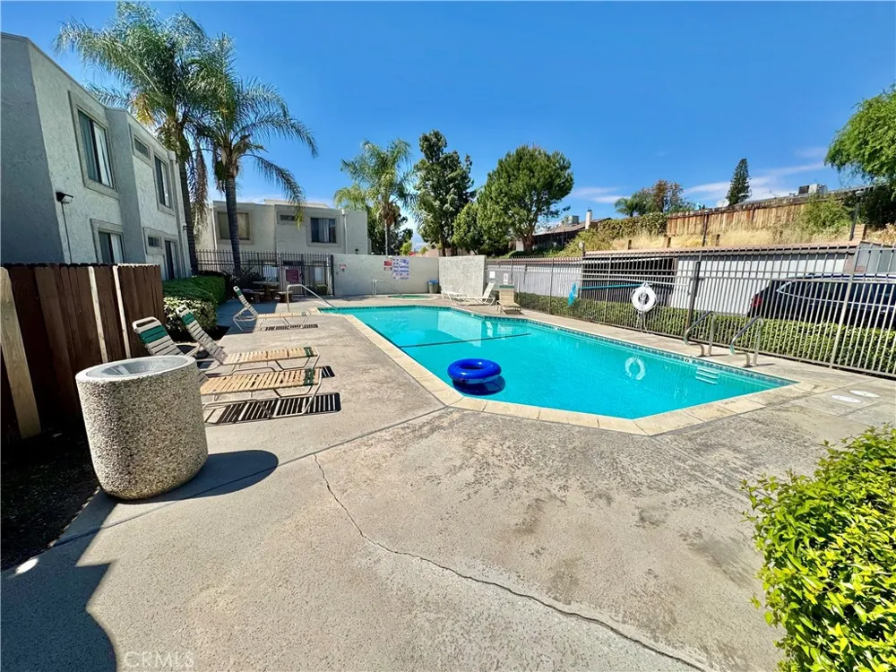 2266 Denair Highland, CA 92346