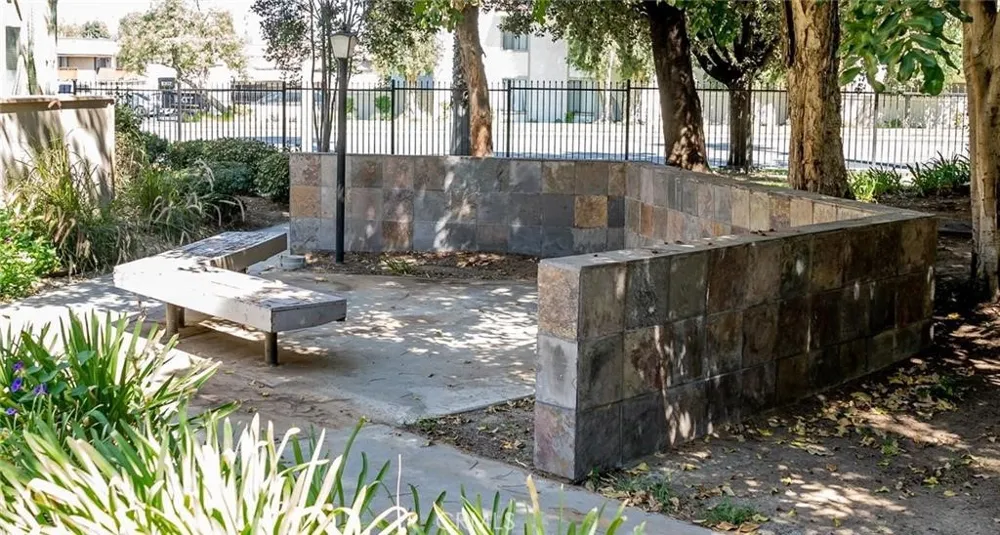 1110 W Blaine #107 Riverside, CA 92507
