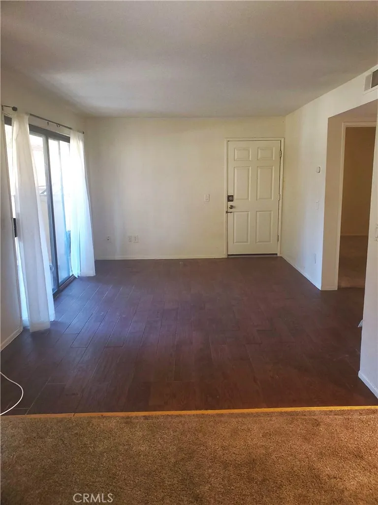 1110 W Blaine #107 Riverside, CA 92507
