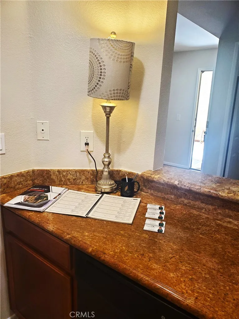 1110 W Blaine #107 Riverside, CA 92507