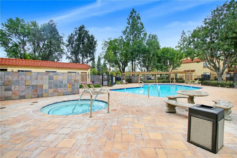 1110 W Blaine #107 Riverside, CA 92507