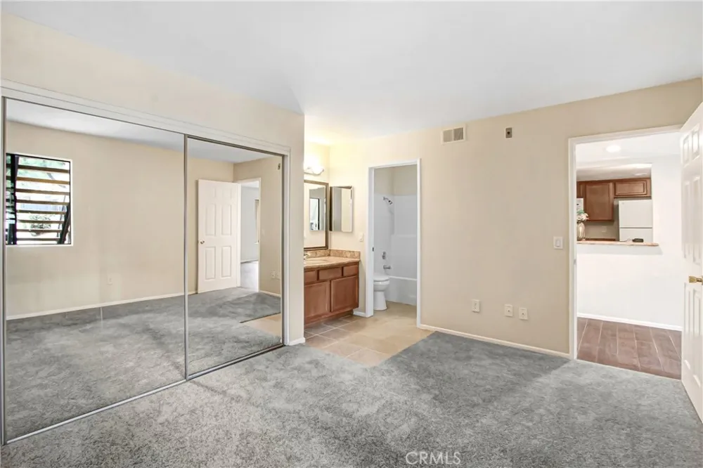1110 W Blaine #107 Riverside, CA 92507