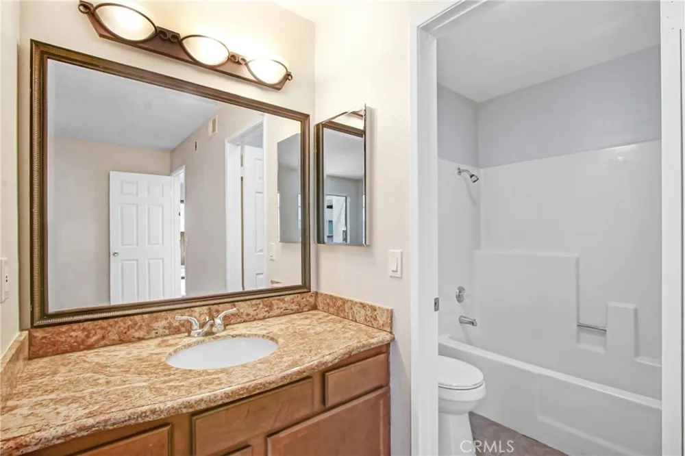 1110 W Blaine #107 Riverside, CA 92507