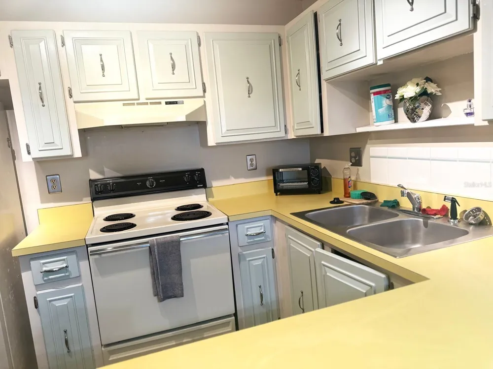 1415 OCEAN SHORE BOULEVARD #B060 Ormond Beach, FL 32176