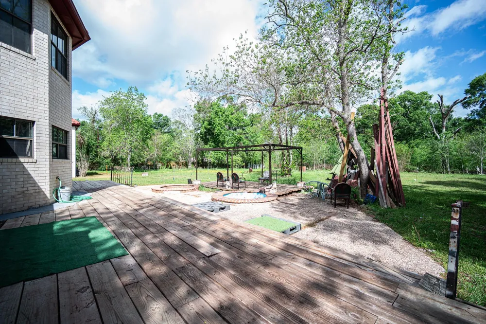 1930 Cartwright Road Missouri City, TX 77489