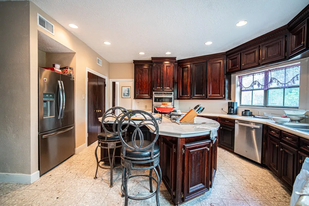 1930 Cartwright Road Missouri City, TX 77489