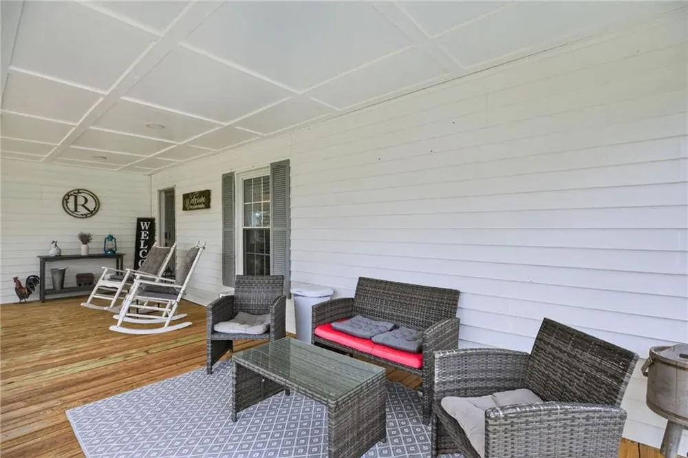 3590 Roosterville Road Roopville, GA 30170