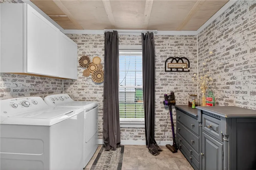 3590 Roosterville Road Roopville, GA 30170