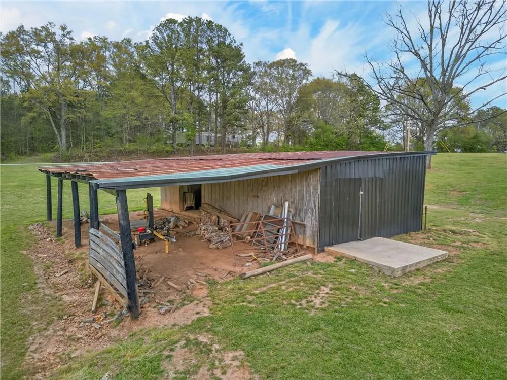 3590 Roosterville Road Roopville, GA 30170