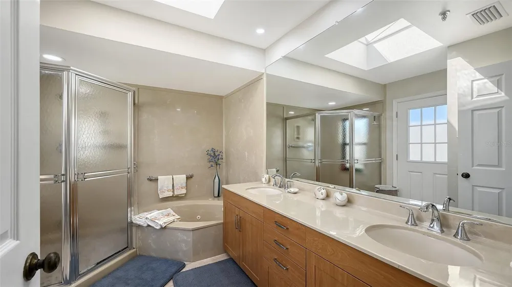 Address Not Shown Longboat Key, FL 34228