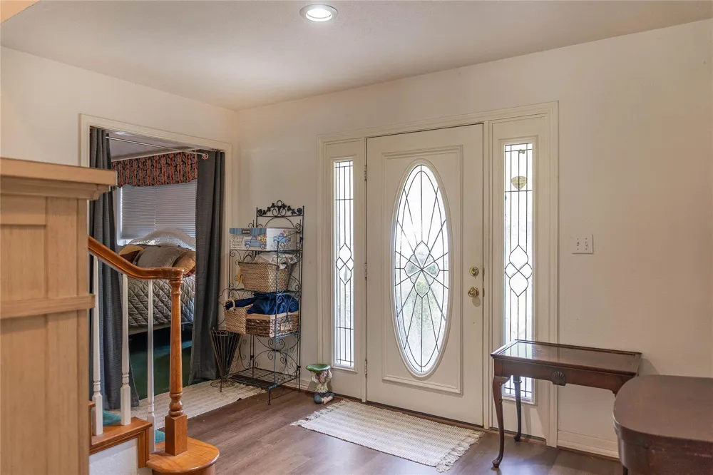 108 White Oak Village Mills, TX 77663