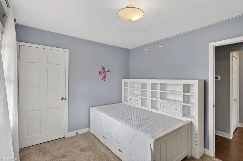 1319 S Old US Highway 52 Pilot Mountain, NC 27041