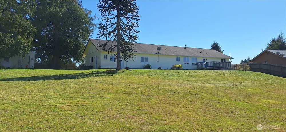 10 Spruce Court South Bend, WA 98586