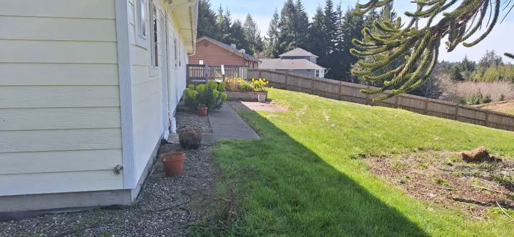 10 Spruce Court South Bend, WA 98586