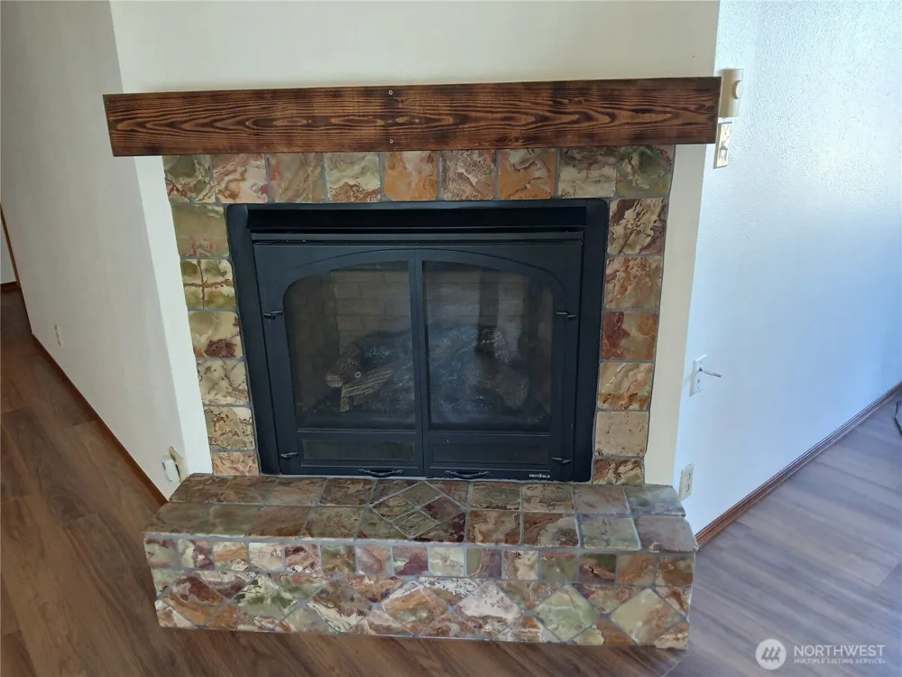 10 Spruce Court South Bend, WA 98586