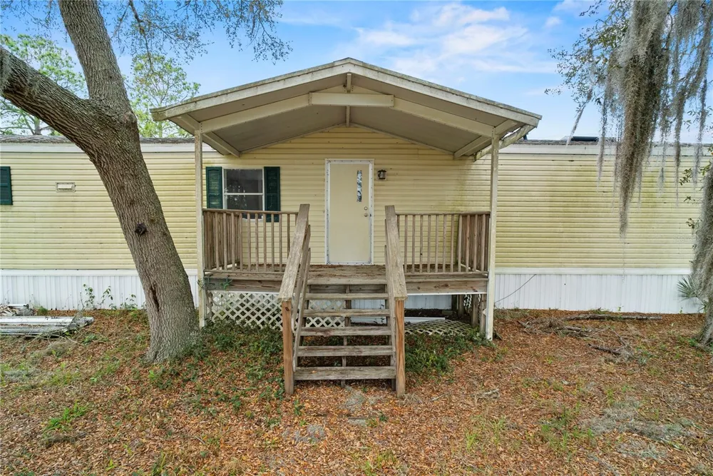 40945 BEACH Eustis, FL 32736