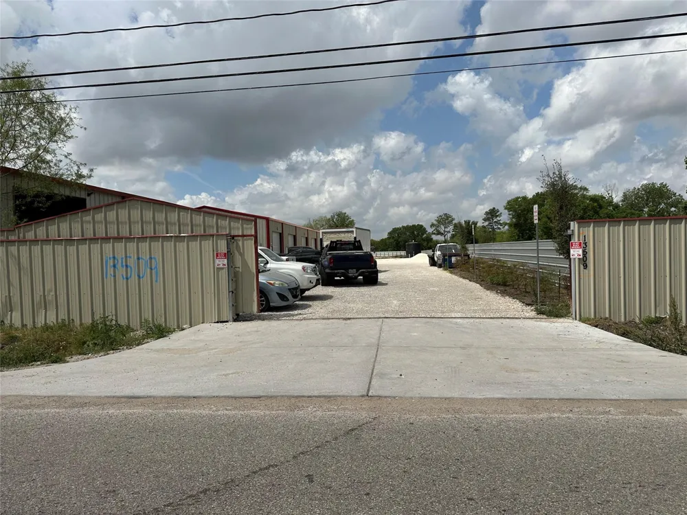 13509 Kaltenbrun Road Houston, TX 77086