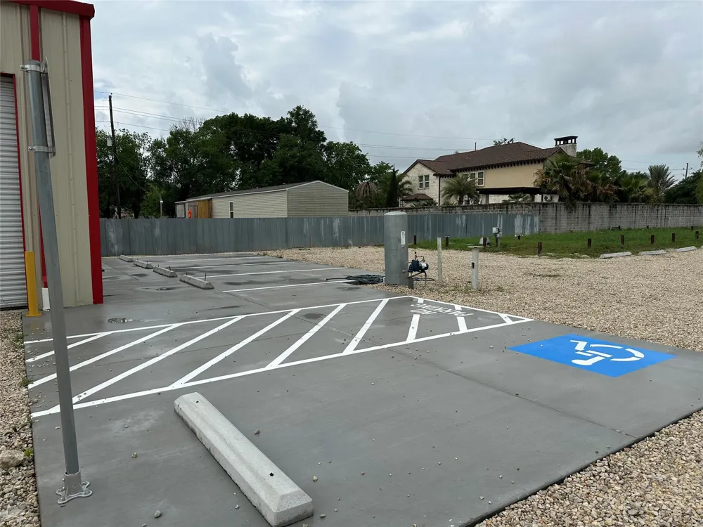 13509 Kaltenbrun Road Houston, TX 77086
