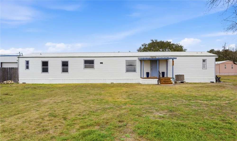 868 Fm 888 Mathis, TX 78368