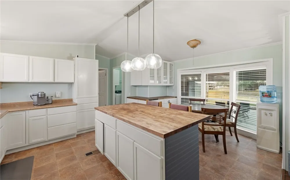 868 Fm 888 Mathis, TX 78368