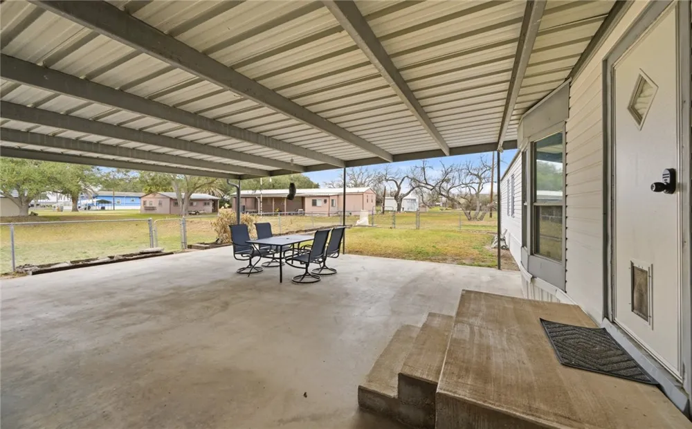 868 Fm 888 Mathis, TX 78368