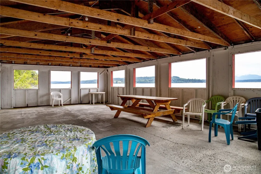 34550 Hood Canal Drive NE Kingston, WA 98346