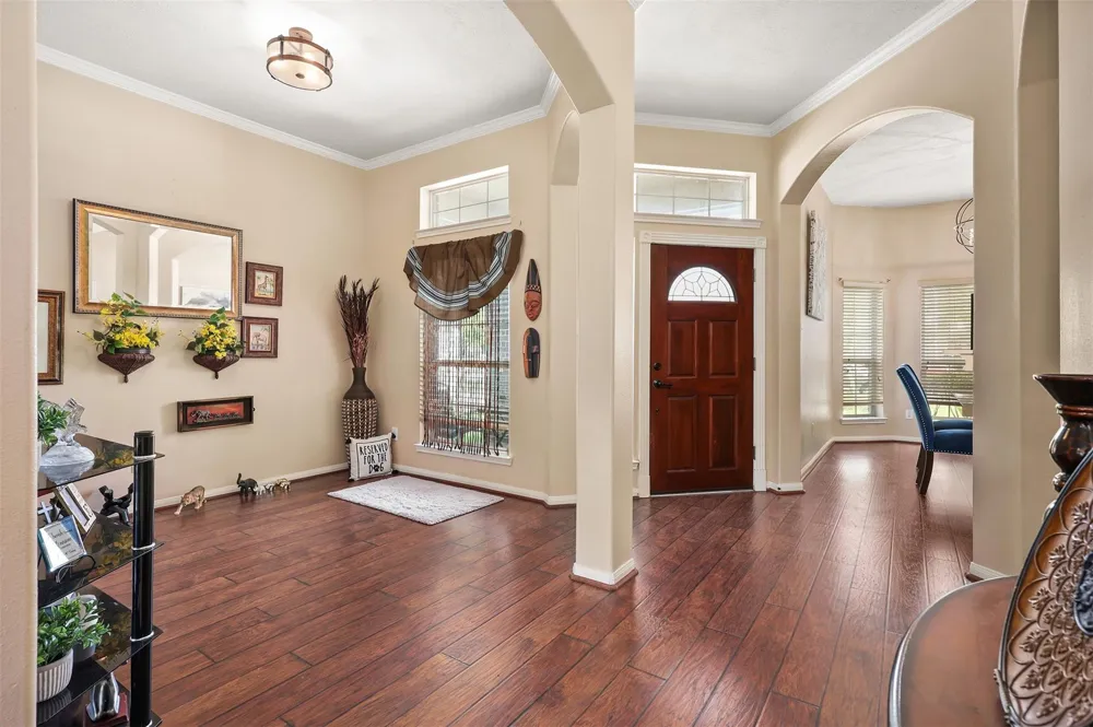 4906 Chase Stone Drive Bacliff, TX 77518