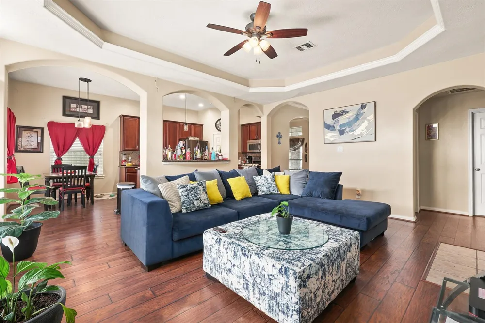 4906 Chase Stone Drive Bacliff, TX 77518