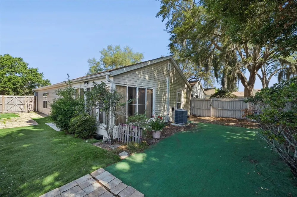 25312 GREEN HERON DRIVE Leesburg, FL 34748