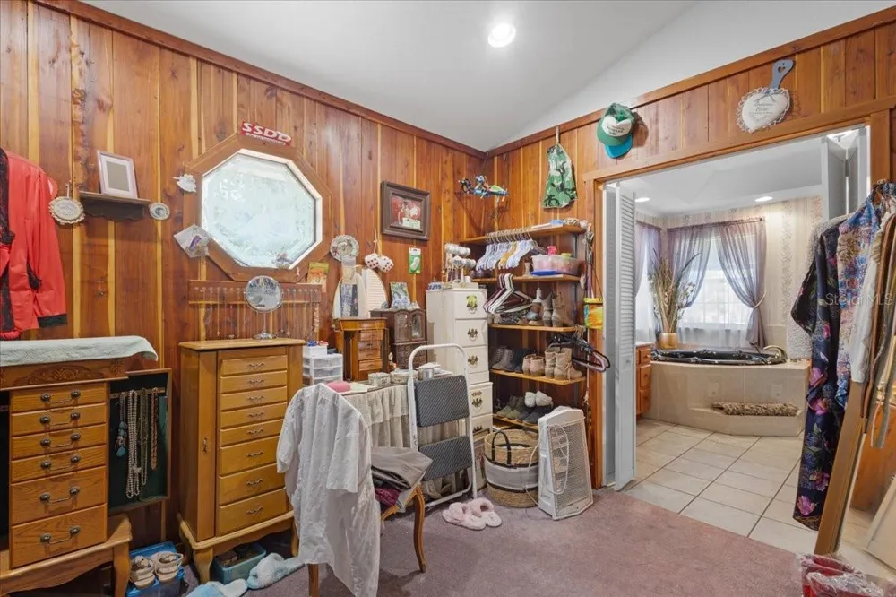 124 NE 824TH STREET Old Town, FL 32680