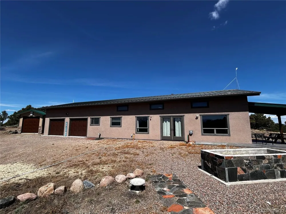850 Insula Road Westcliffe, CO 81252