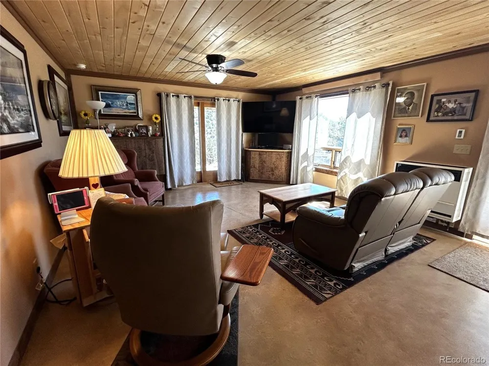 850 Insula Road Westcliffe, CO 81252