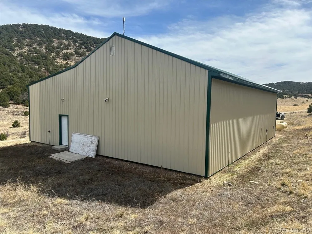 850 Insula Road Westcliffe, CO 81252