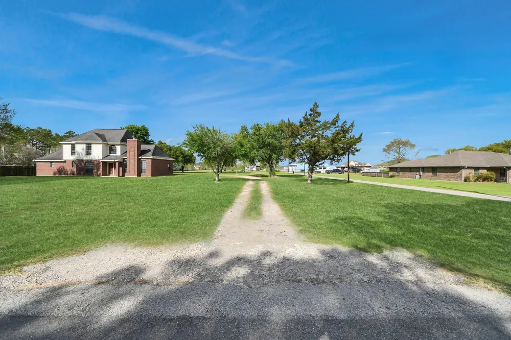 2326 Brookney Street Pearland, TX 77584