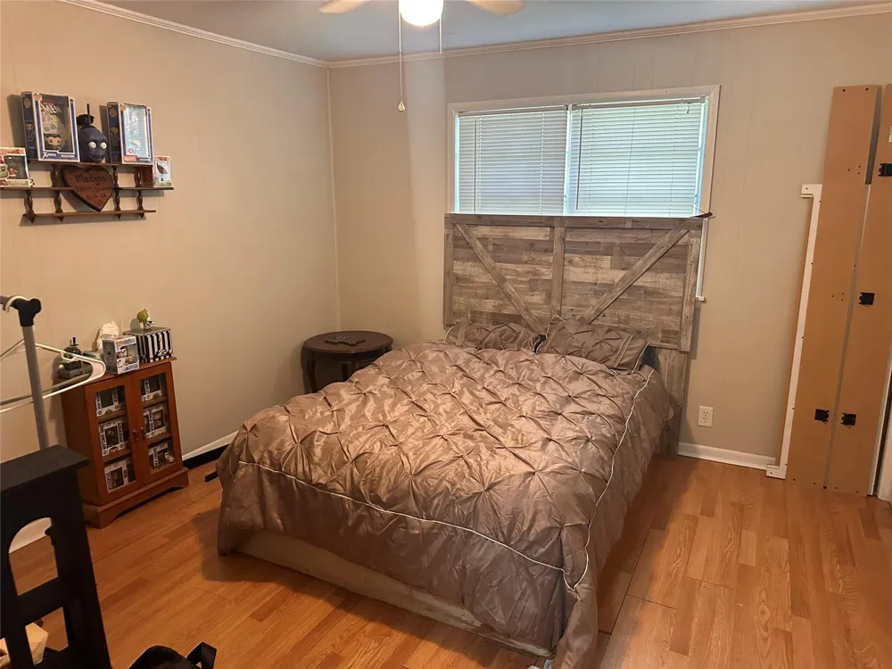 459 Davis Street Fairfield, TX 75840