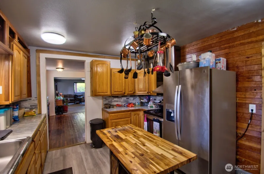 715 Copalis Beach Road Copalis Beach, WA 98535