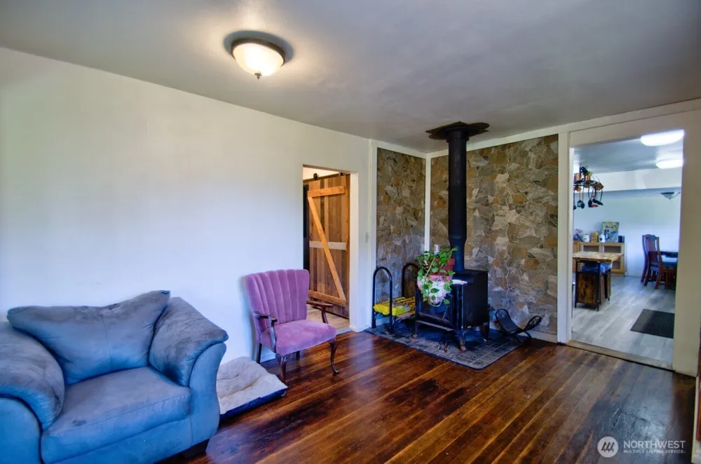 715 Copalis Beach Road Copalis Beach, WA 98535